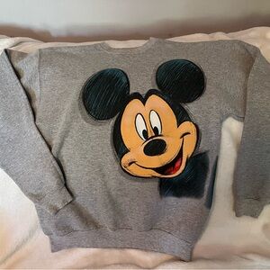 GUC MICKEY WDW SWEATSHIRT